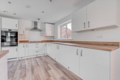 4 bedroom detached house for sale, Spruce Way, Dereham