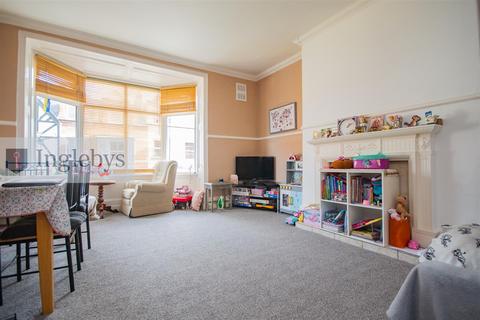 3 bedroom flat for sale, Diamond Street, Saltburn-By-The-Sea
