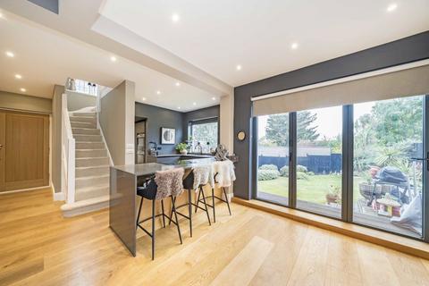 undefined, Pollards Hill West, London