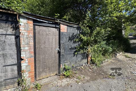 undefined, Alma Street, Tynewydd, Treherbert, Treorchy, Rhondda Cynon Taff, CF42 5LY