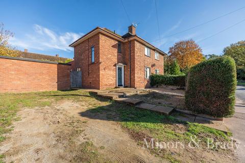 6 bedroom semi-detached house to rent, Brereton Close, Norwich
