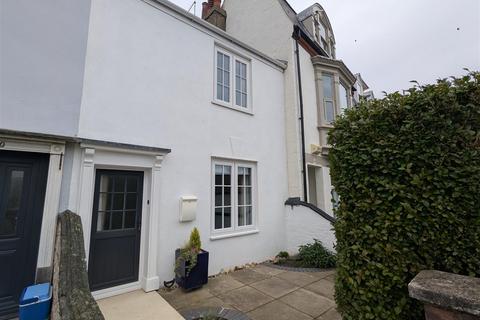 3 bedroom terraced house for sale, Cliff Hill, Gorleston
