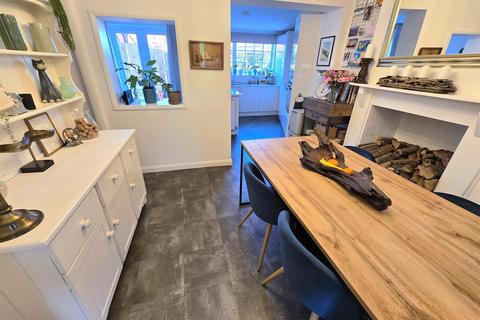 3 bedroom terraced house for sale, Cliff Hill, Gorleston