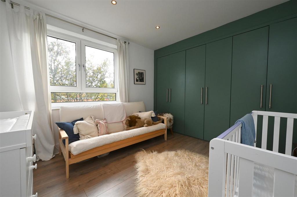 Bedroom2.1.JPG