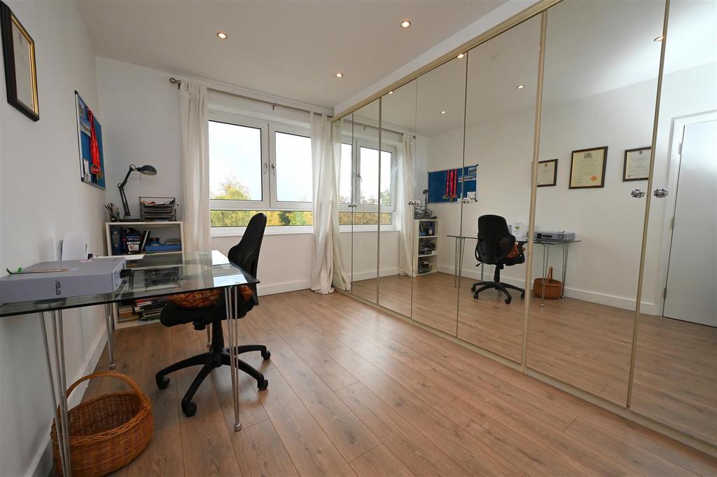 Bedroom3.JPG