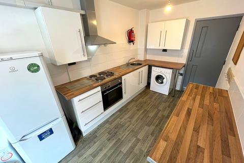 Claude Street, Dunkirk, Nottingham NG7