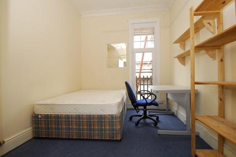 6 bedroom house to rent, Bedford Park, Plymouth PL4