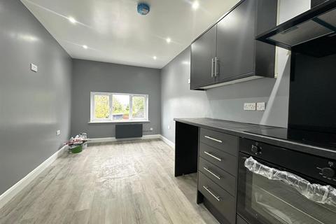 undefined, Bridgnorth Road, Wollaston
