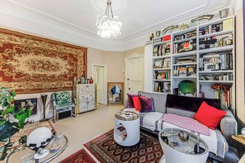 1 bedroom apartment for sale, Hillside Gardens, Highgate Village
