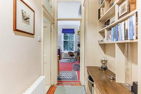 1 bedroom apartment for sale, Hillside Gardens, Highgate Village