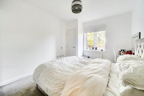 1 bedroom apartment for sale, Centrifuge Way, Hampshire GU14