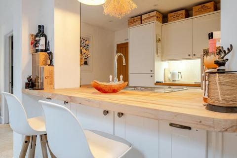 3 bedroom detached house for sale, Stonesfield,  Oxfordshire,  OX29