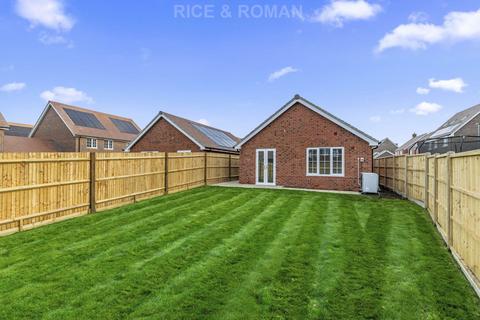 1 bedroom apartment for sale, Lovelace Drive, Leatherhead KT24
