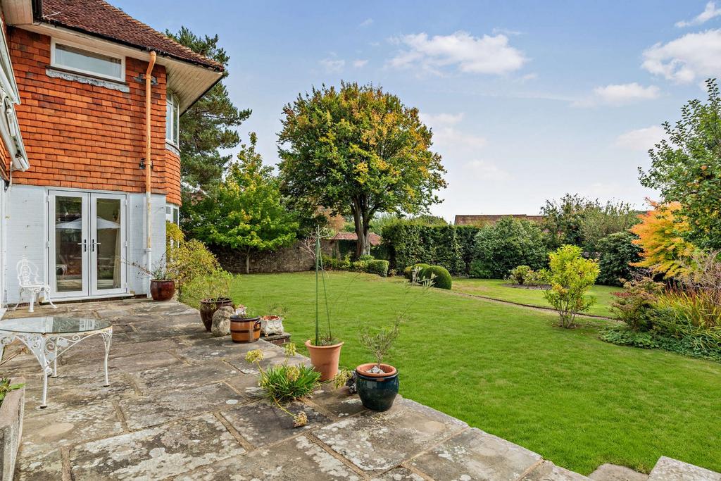 Terrace & Garden