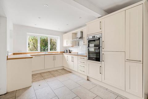 undefined, Passfield Road, Passfield, Liphook, Hampshire