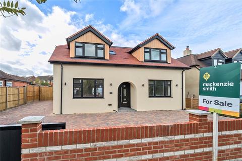 4 bedroom detached house for sale, Christmas Pie Avenue, Guildford GU3