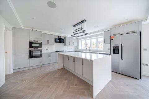 4 bedroom detached house for sale, Christmas Pie Avenue, Guildford GU3
