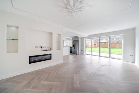 4 bedroom detached house for sale, Christmas Pie Avenue, Guildford GU3