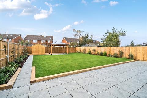 undefined, Christmas Pie Avenue, Guildford GU3