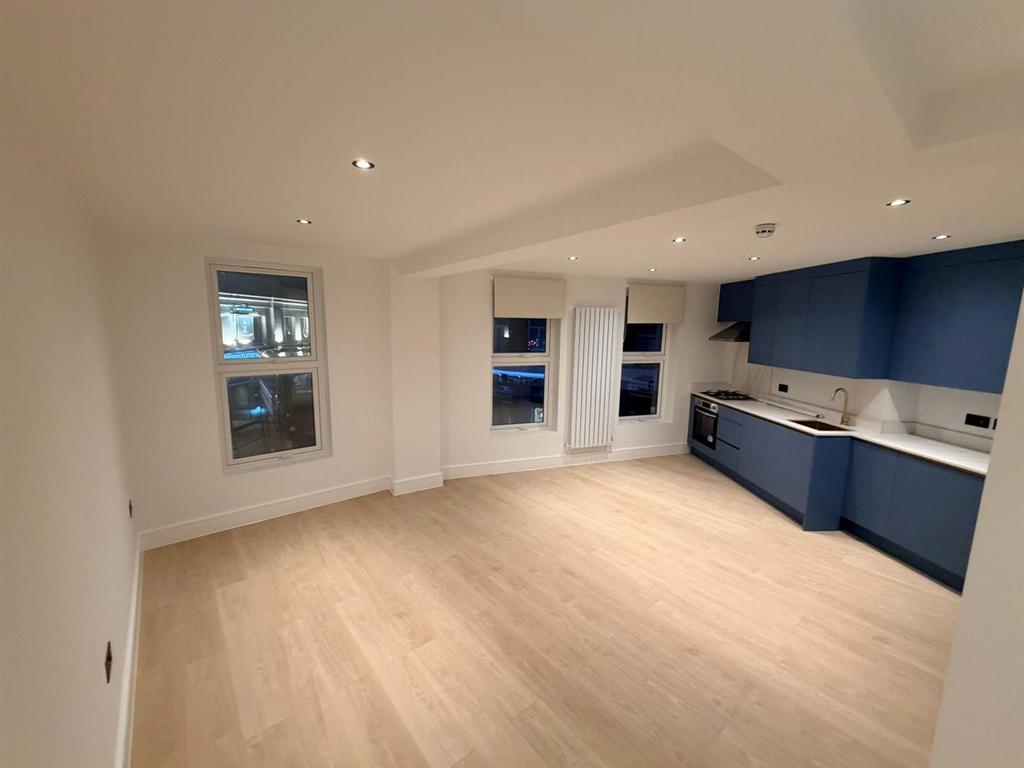 Flat 2 Bexley lll.jpg