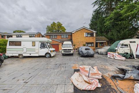 undefined, Dorridge Road, Dorridge, B93