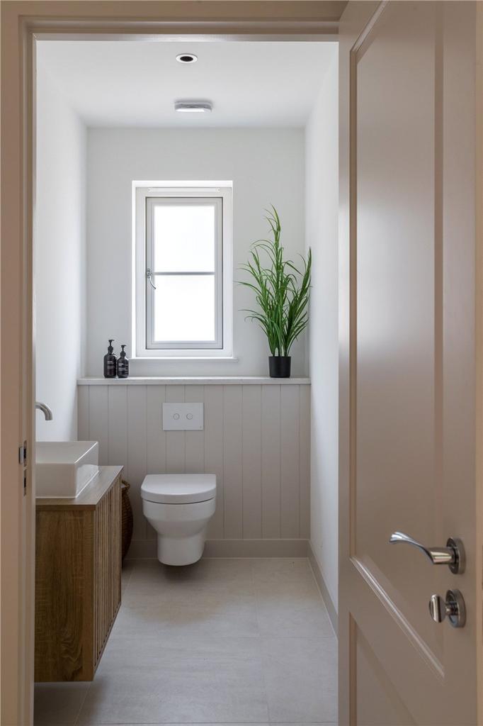 G/F Cloakroom