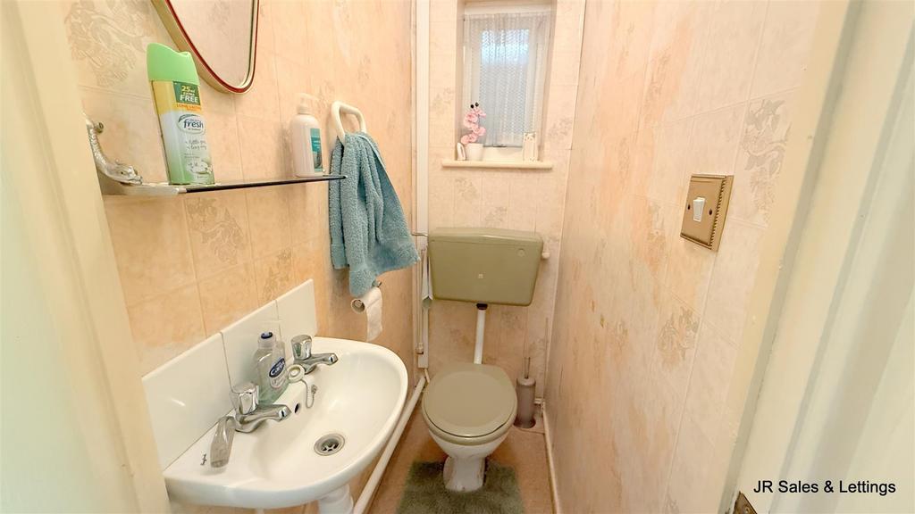 Ground Floor WC
