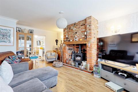 4 bedroom detached house for sale, Gurton Road, Coggeshall