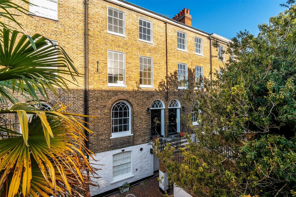 Yew-Tree-House-6.jpg