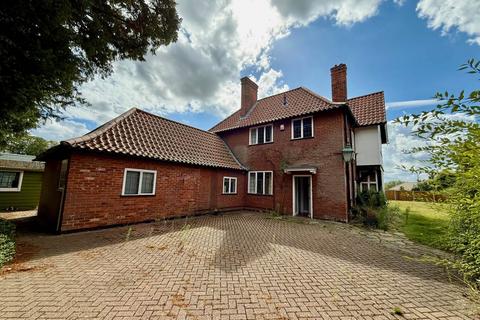 undefined, Strumpshaw Road, Norwich NR13