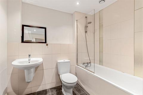 1 bedroom flat to rent, Spa Road, London SE16