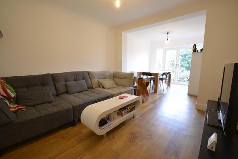 undefined, Limbury Road, Luton, LU3 2PJ