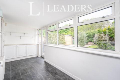 2 bedroom house to rent, Blackbrook Road, Fareham, PO15