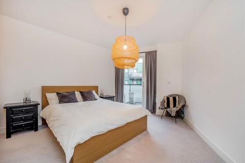 1 bedroom flat for sale, Beames Road, London NW10