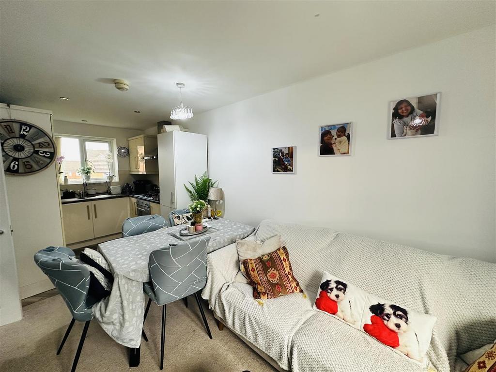 Open plan Kitchen and Lounge