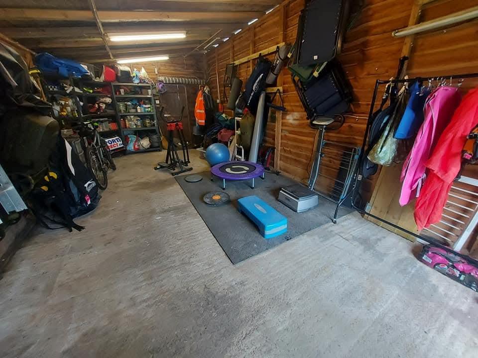 Garage 2.jpg