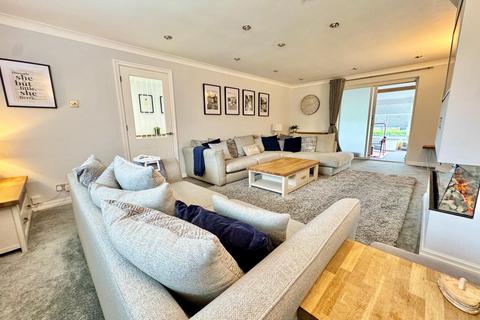 4 bedroom detached house for sale, Ridgeways, Rossendale BB4