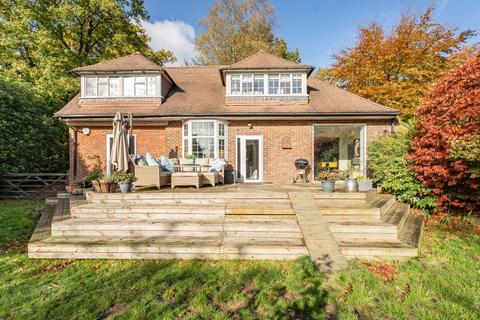 Portsmouth Road, Hindhead, Surrey