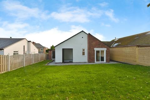 3 bedroom bungalow for sale, Broom Riddings, Rotherham, South Yorkshire, S61