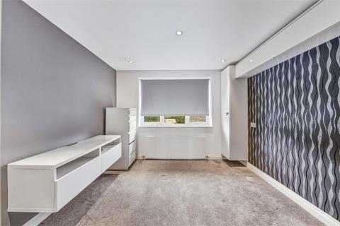 4 bedroom semi-detached house for sale, Watling Street, Dartford