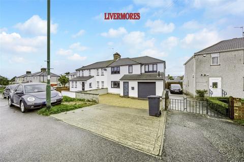 4 bedroom semi-detached house for sale, Watling Street, Dartford