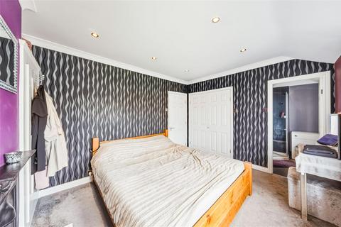 4 bedroom semi-detached house for sale, Watling Street, Dartford