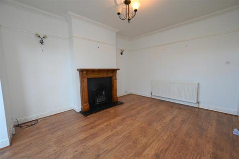 3 bedroom semi-detached house for sale, Woodbourne Road, Birmingham B67
