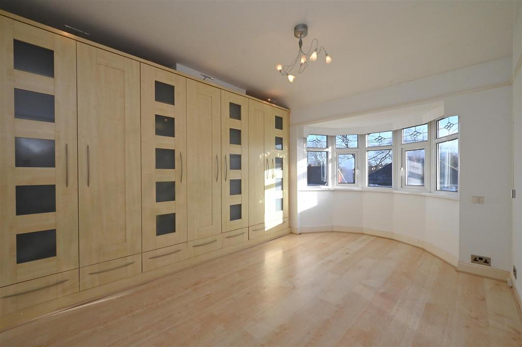 Bedroom1.JPG
