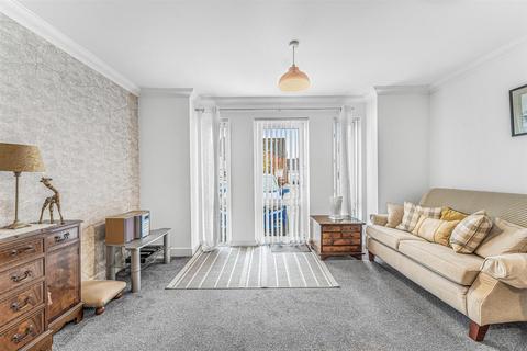 1 bedroom apartment for sale, Watson Way, Marston Moretaine