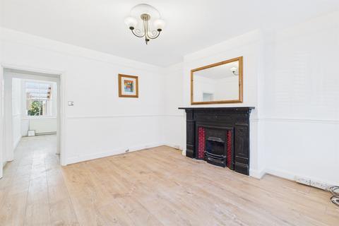 undefined, Oakwood Avenue, Mitcham, CR4