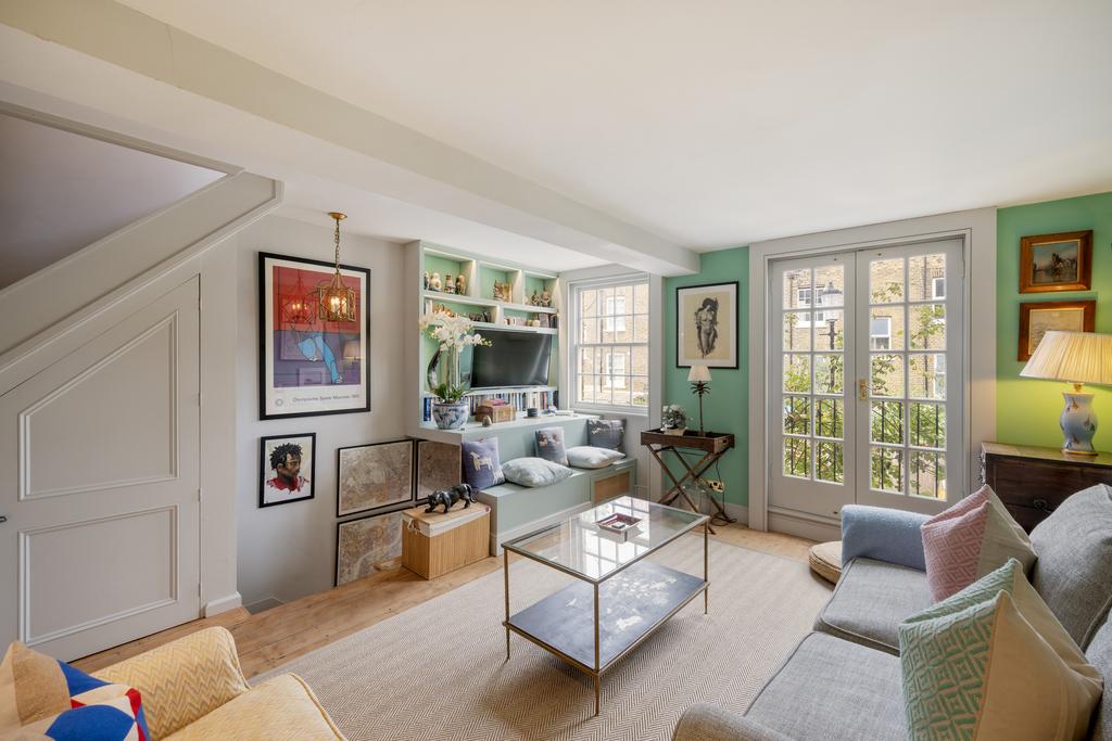 Private Realtor-23 Royal Crescent Mews-15 Lo