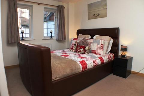 2 bedroom flat to rent, Old Mile House Court, St Albans, AL1