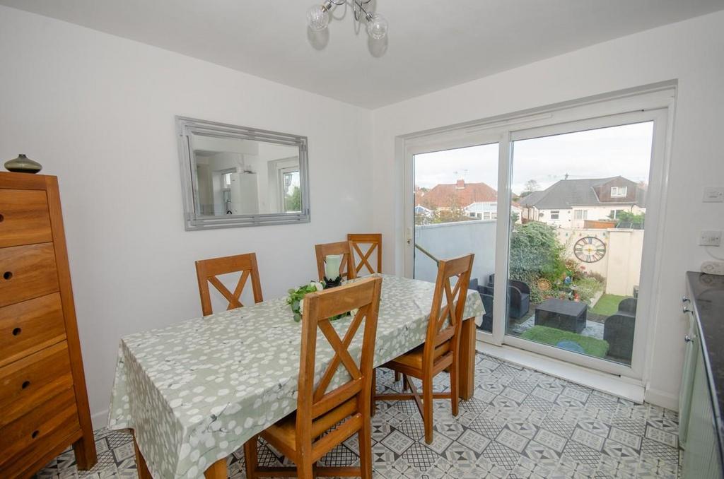 Dining area.jpg