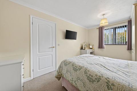 undefined, Cleaver Court, Kettering NN15
